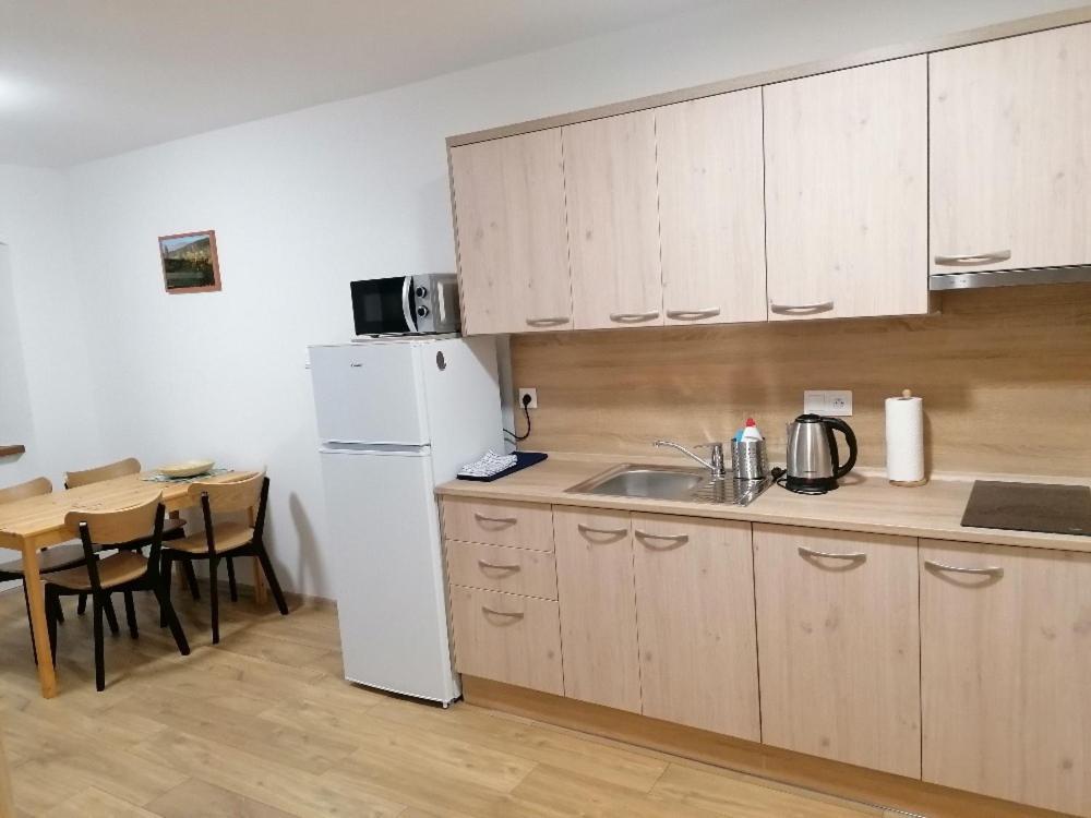 Apartmany Na Namesti Boží Dar Εξωτερικό φωτογραφία