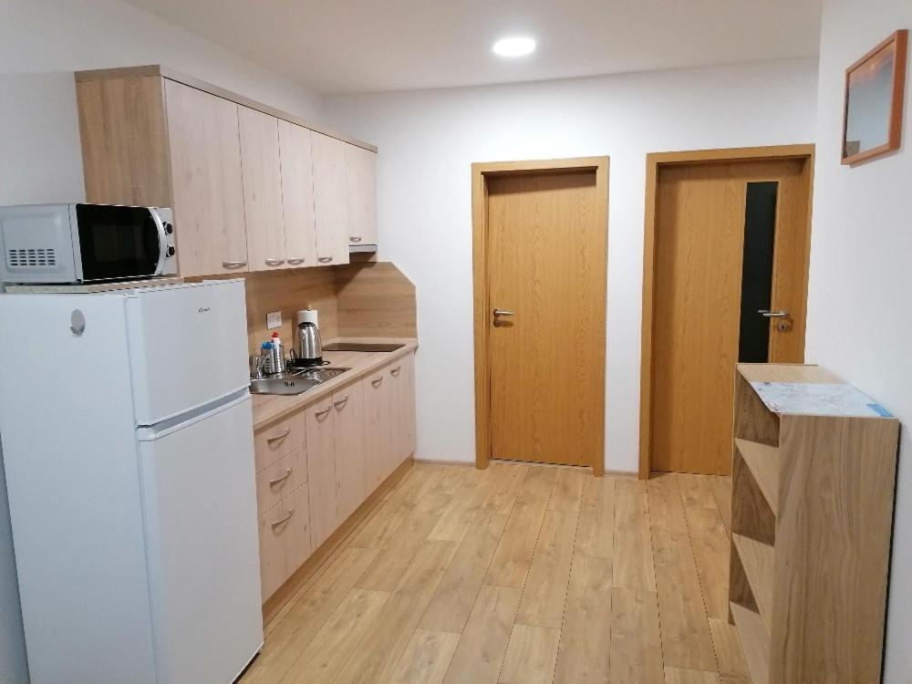 Apartmany Na Namesti Boží Dar Εξωτερικό φωτογραφία
