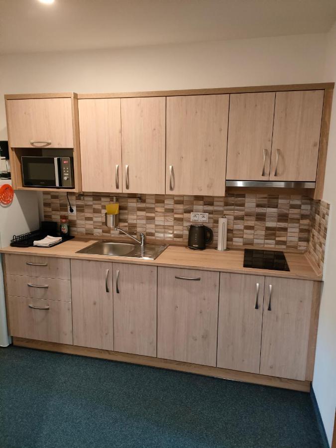 Apartmany Na Namesti Boží Dar Εξωτερικό φωτογραφία