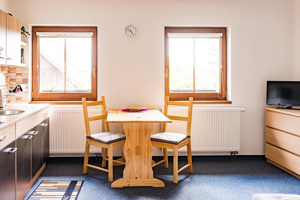 Apartmany Na Namesti Boží Dar Εξωτερικό φωτογραφία