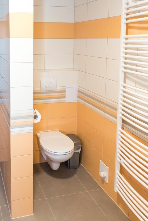 Apartmany Na Namesti Boží Dar Εξωτερικό φωτογραφία