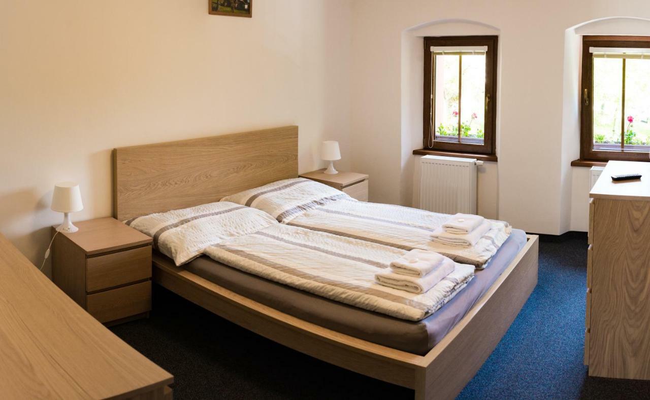 Apartmany Na Namesti Boží Dar Εξωτερικό φωτογραφία